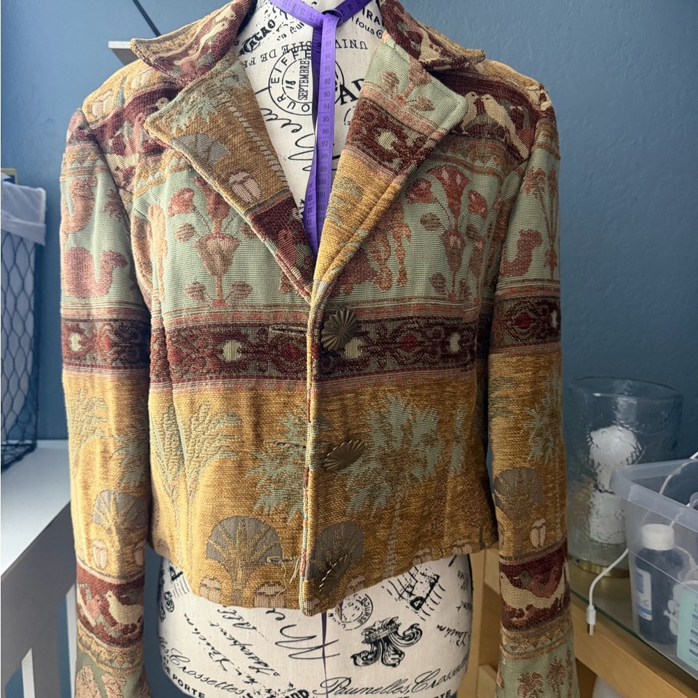 Floral Tapestry Women's Blazer